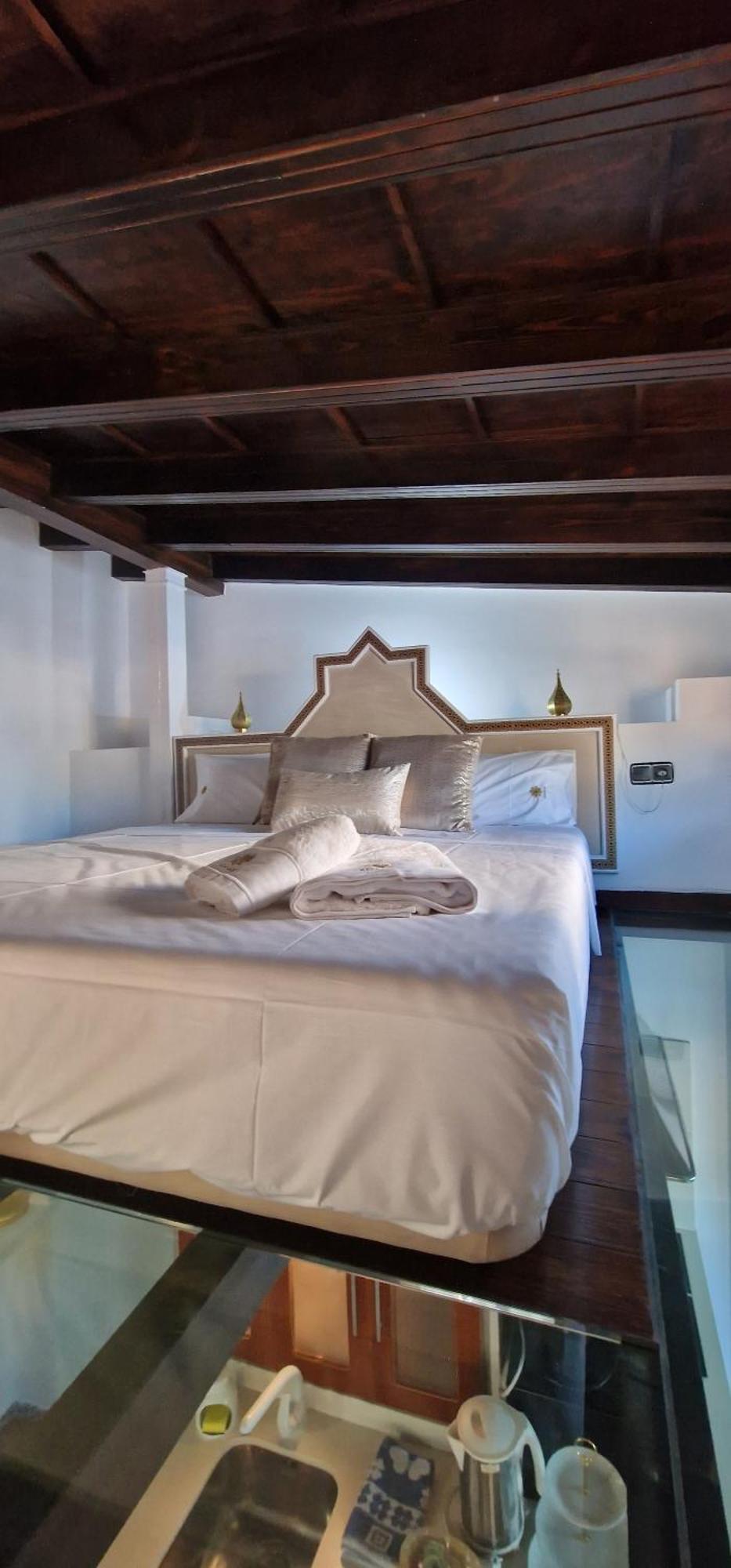 Adanar-Apartamentos Muralla Ziri Granada Ngoại thất bức ảnh