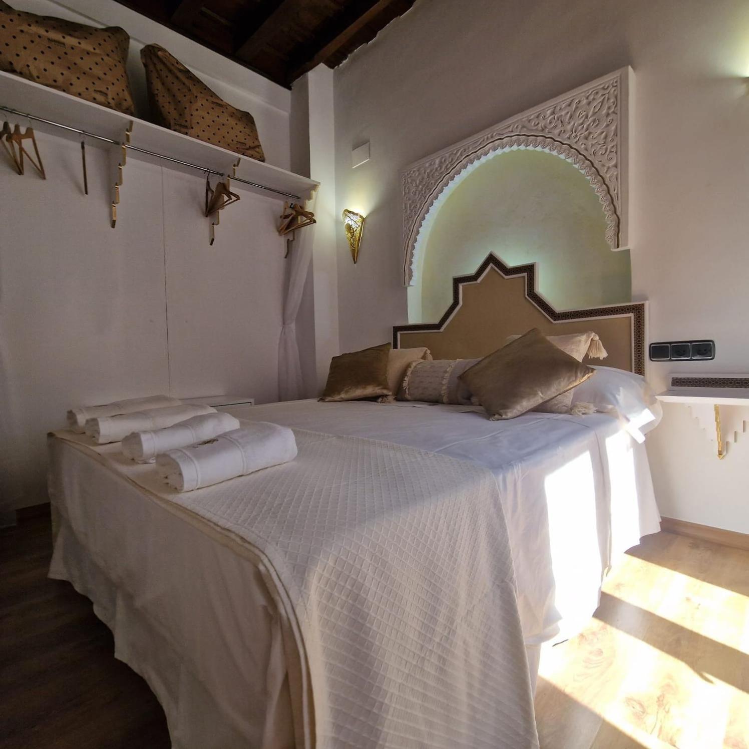 Adanar-Apartamentos Muralla Ziri Granada Ngoại thất bức ảnh
